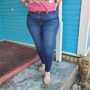 Judy blue Classic super skinny